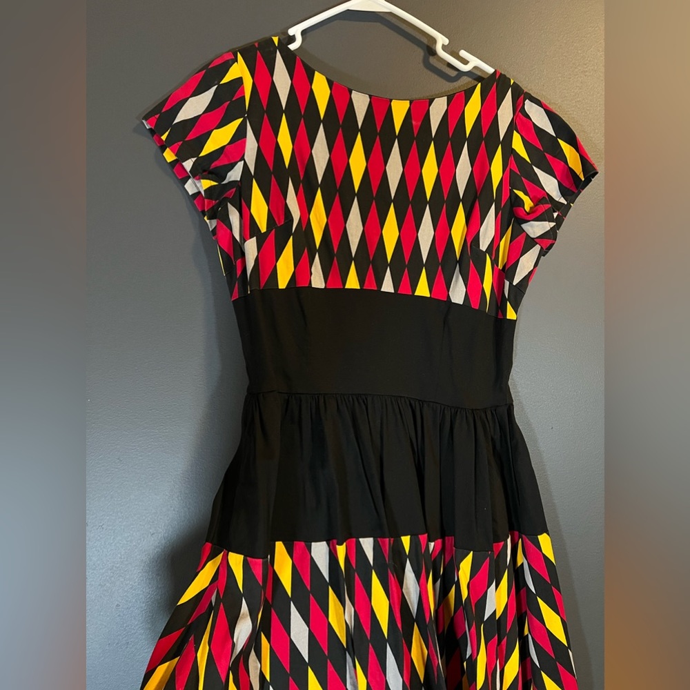 Pinup Girl Clothing House Harlequin Red Amanda Dress Size Medium - Picture 3 of 5